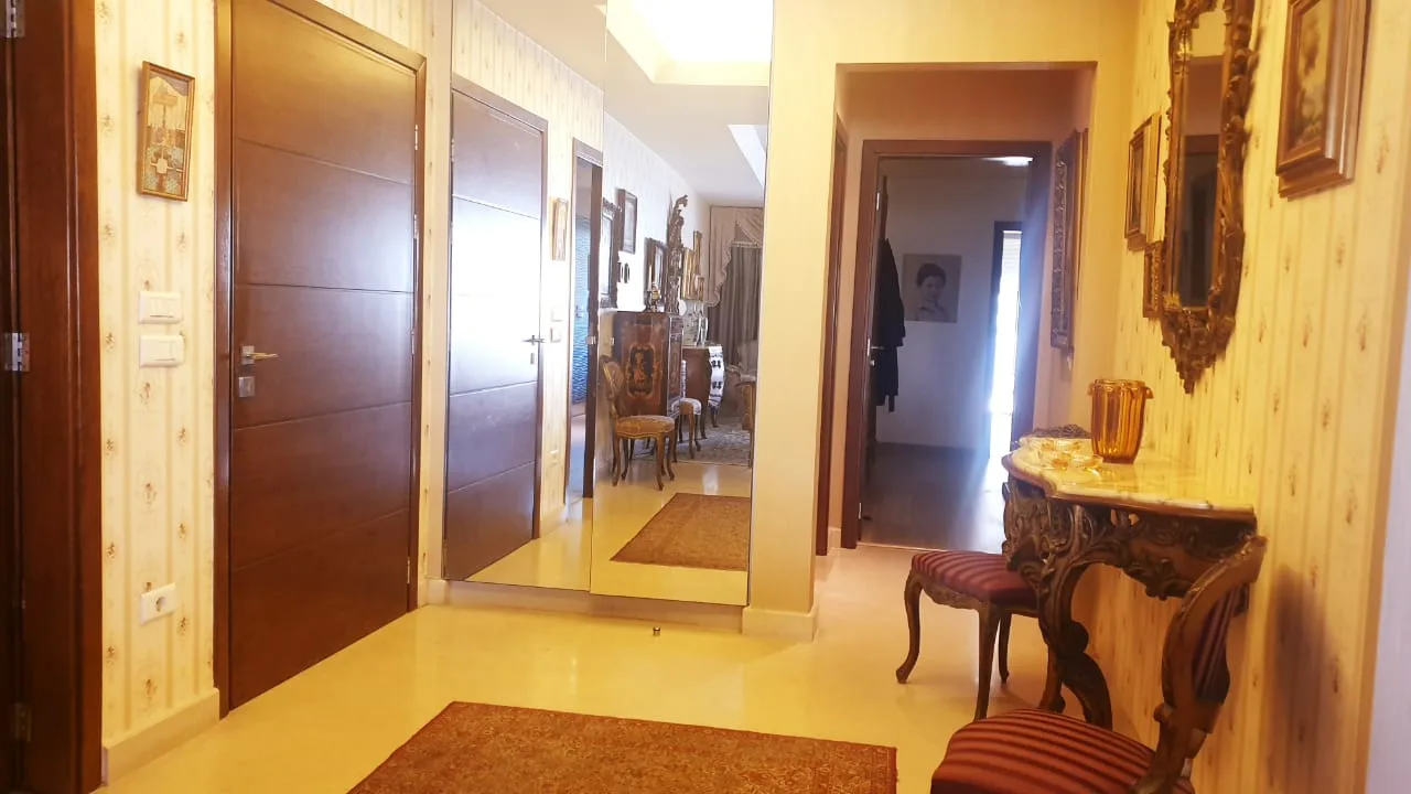 Apartment for Sale in Syoufi, Beirut, Lebanon — الصورة 5