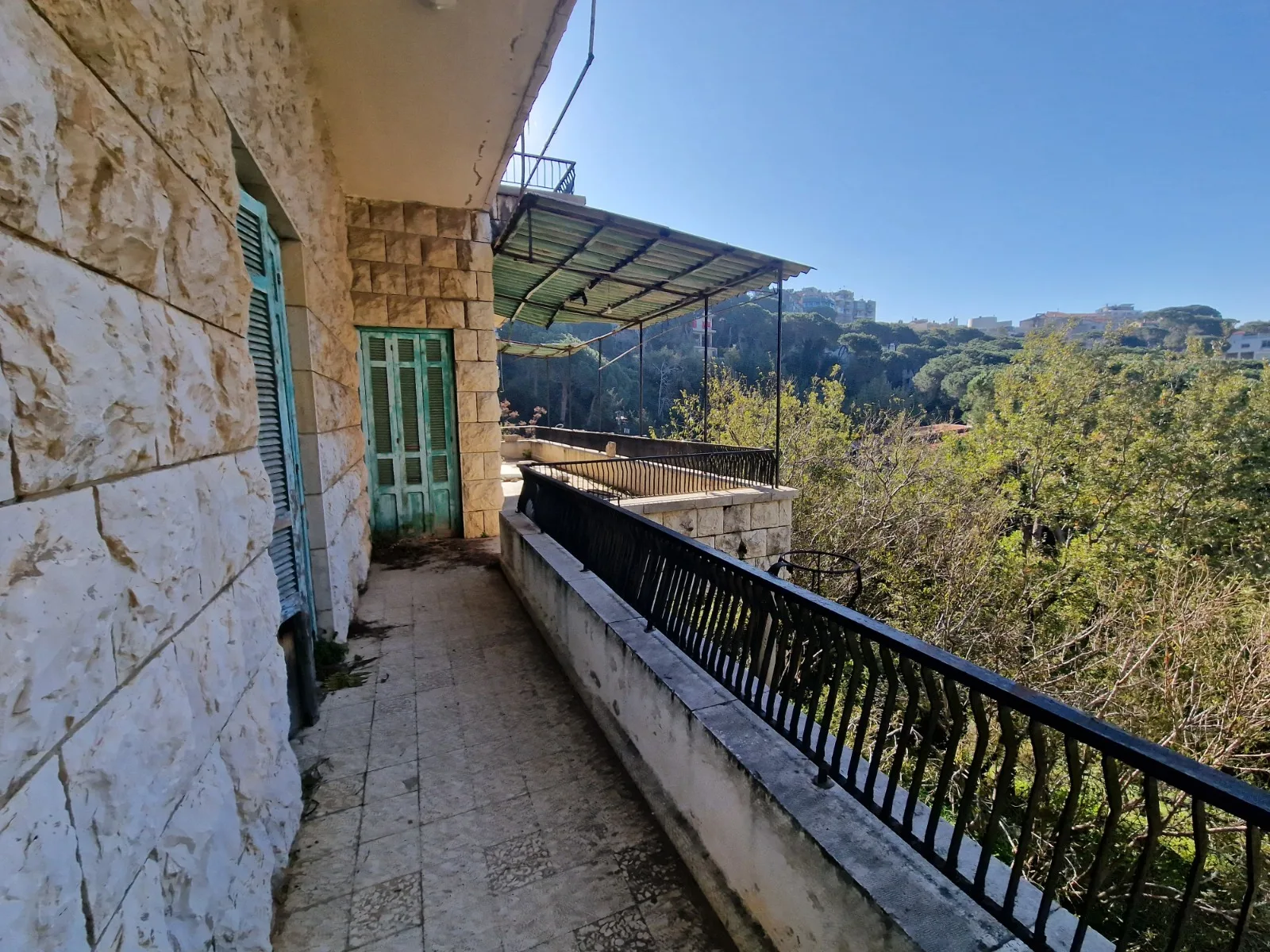 Land for Sale in Broummana, Lebanon — الصورة 3