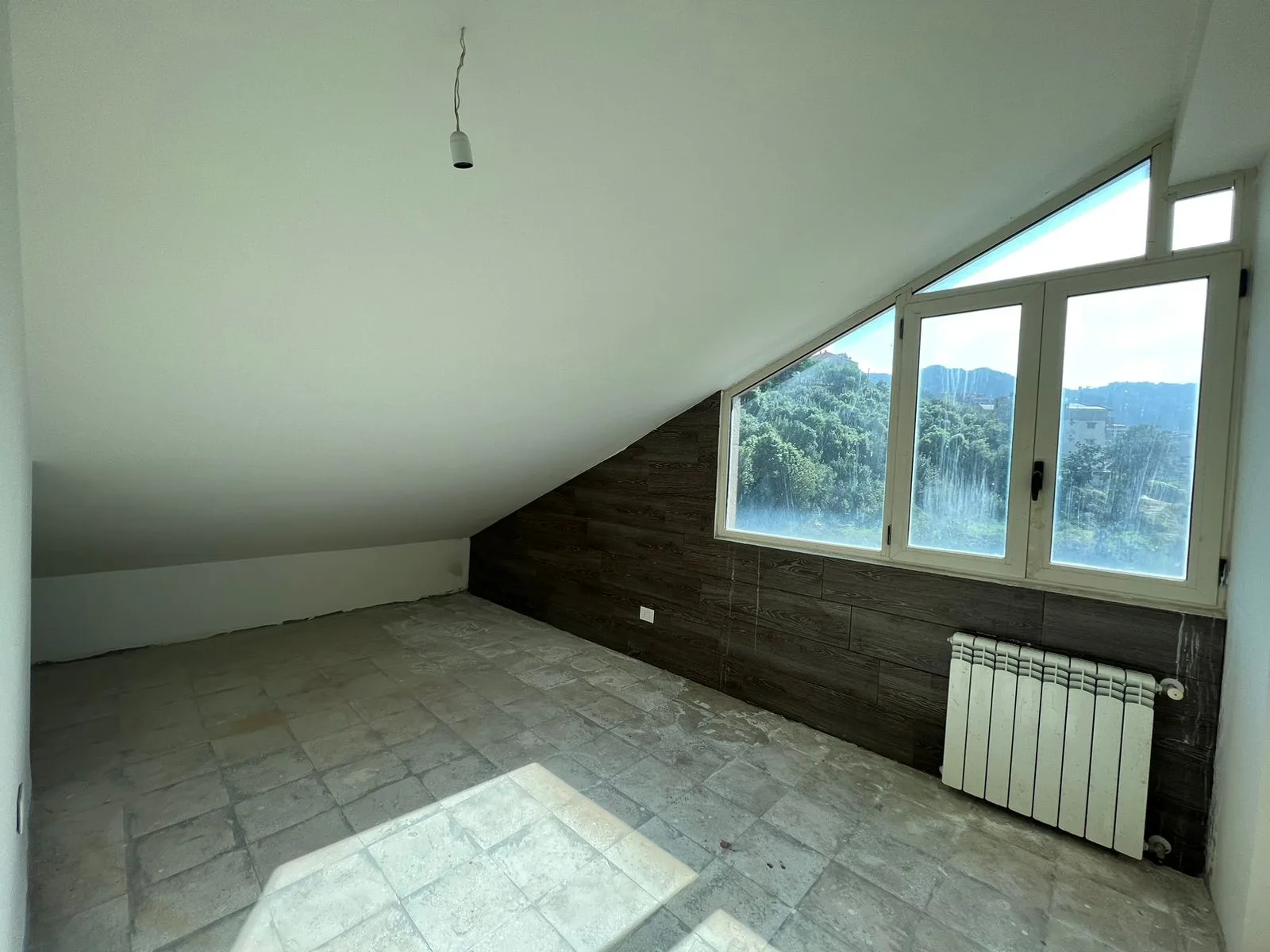 Duplex for Sale in Kfar Hbab, Lebanon — الصورة 8