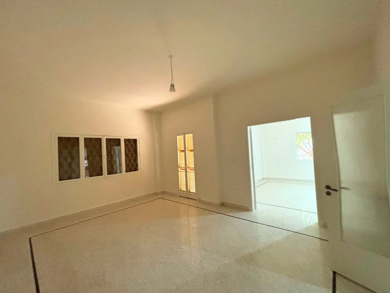 Apartment for Rent in Badaro — الصورة 3