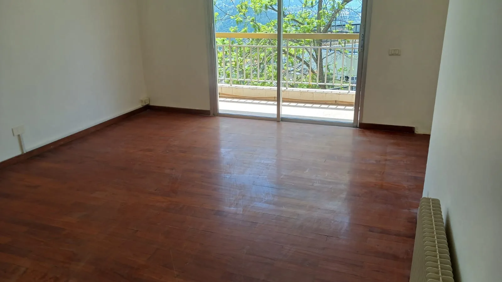 Apartment for Sale in Mtaileb, Lebanon — الصورة 3