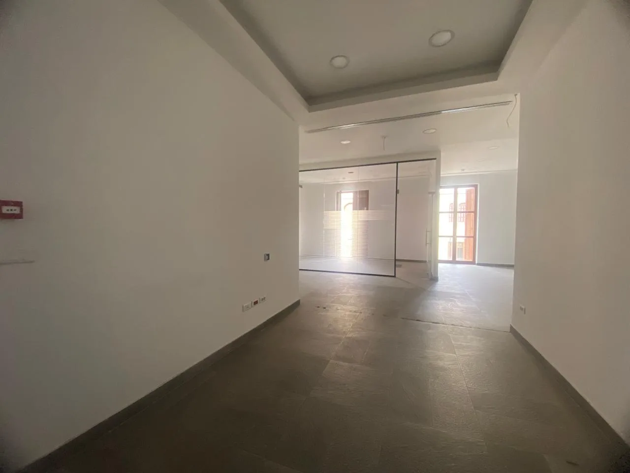 Office for rent in Downtown — photo 6
