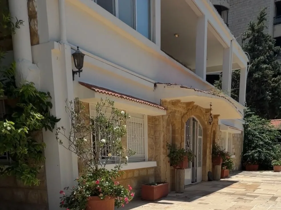 Villa for Sale in Shemlan