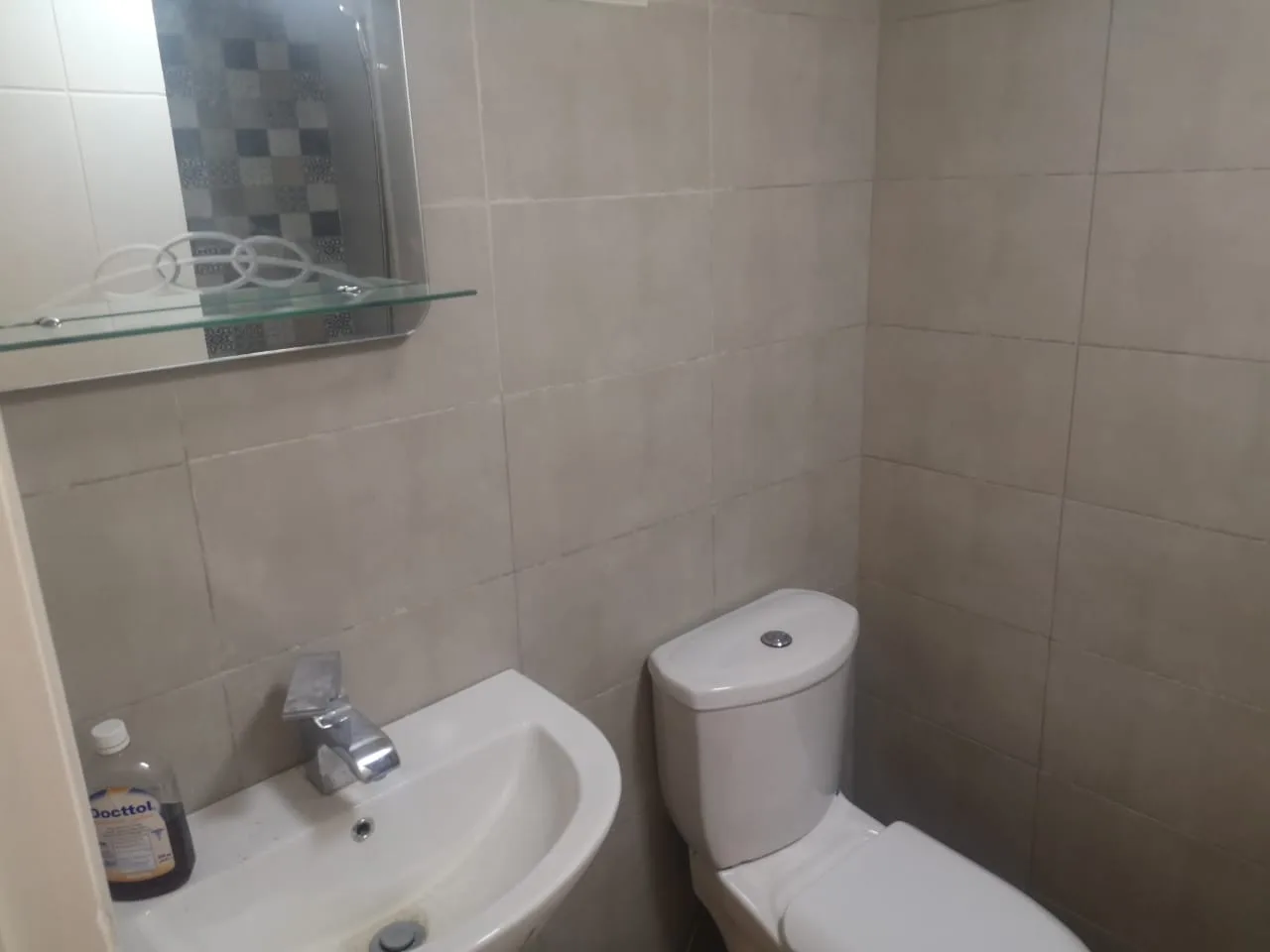 Apartment for Sale in Baouchriyeh, Lebanon — الصورة 8