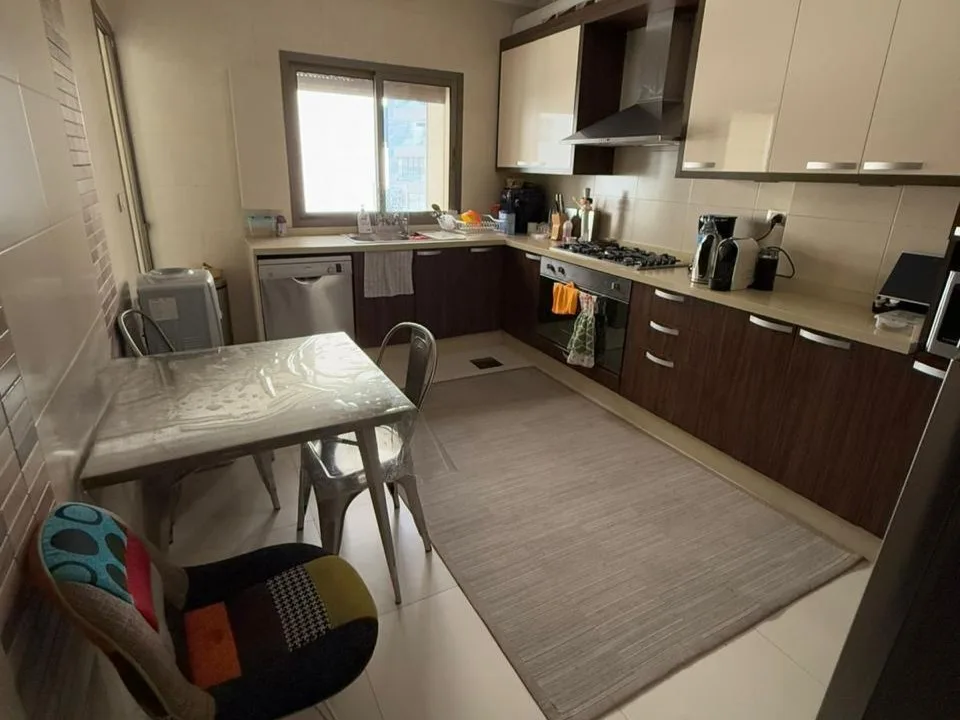 Apartment for Sale in Ain El Mreisseh — الصورة 6