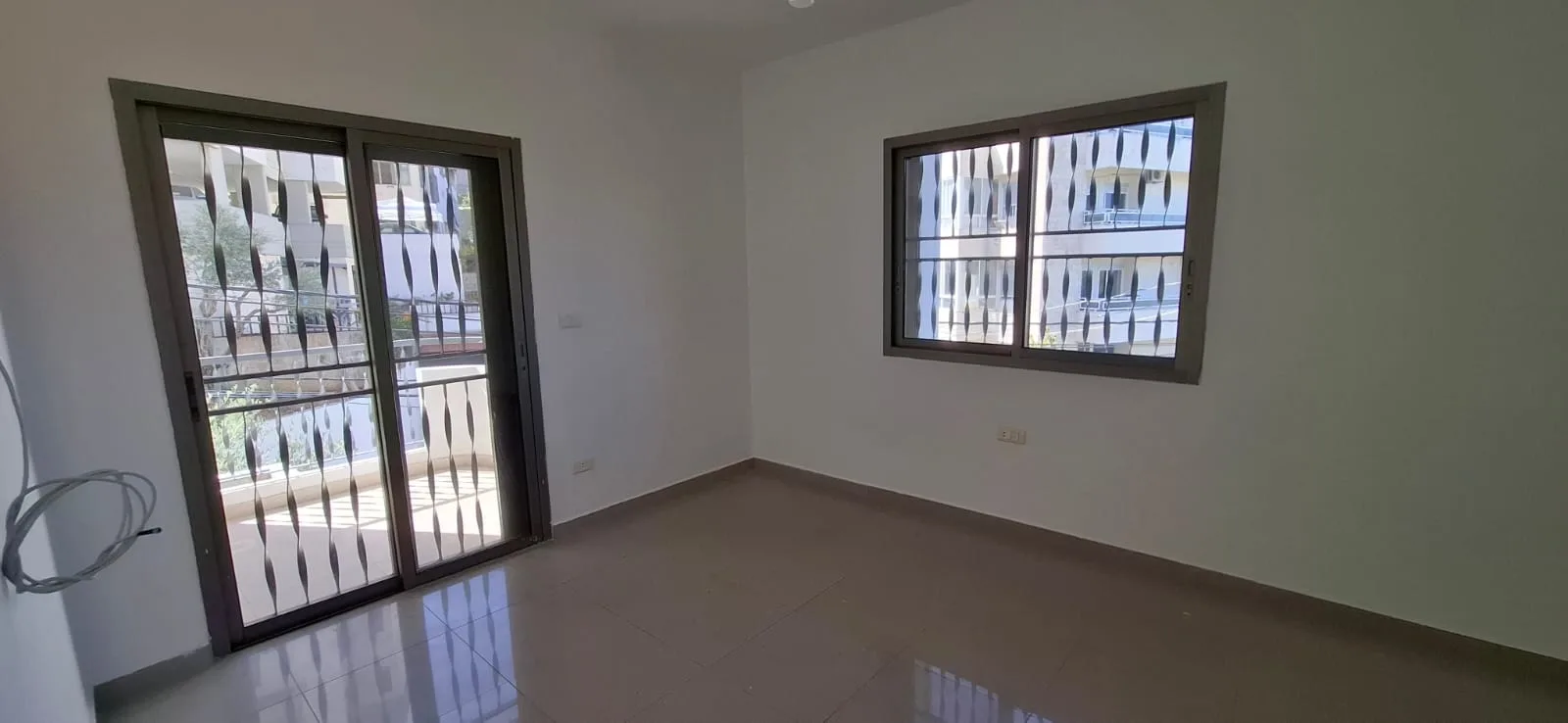 Apartment for Sale in Qornet El Hamra, Lebanon — الصورة 7