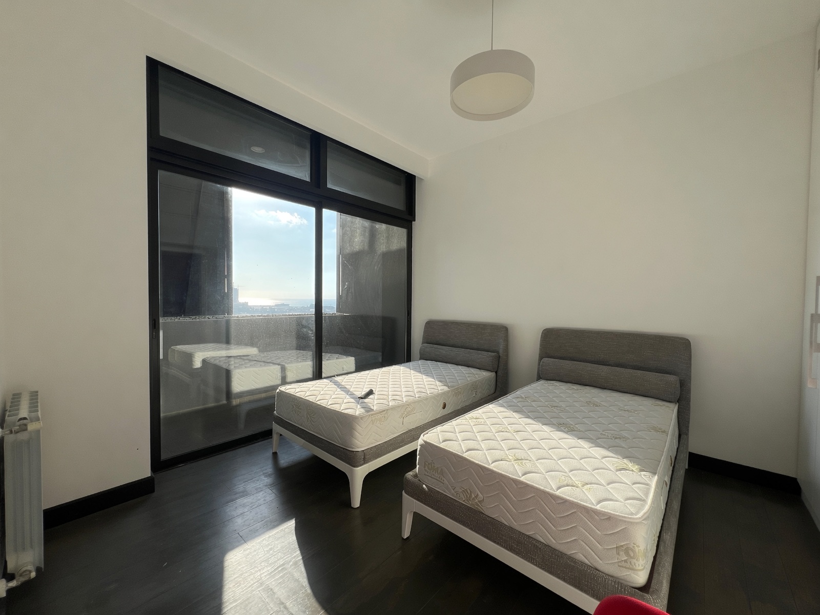 Prime Two-Bedroom Residence for Rent in Mar Mikhael — الصورة 2