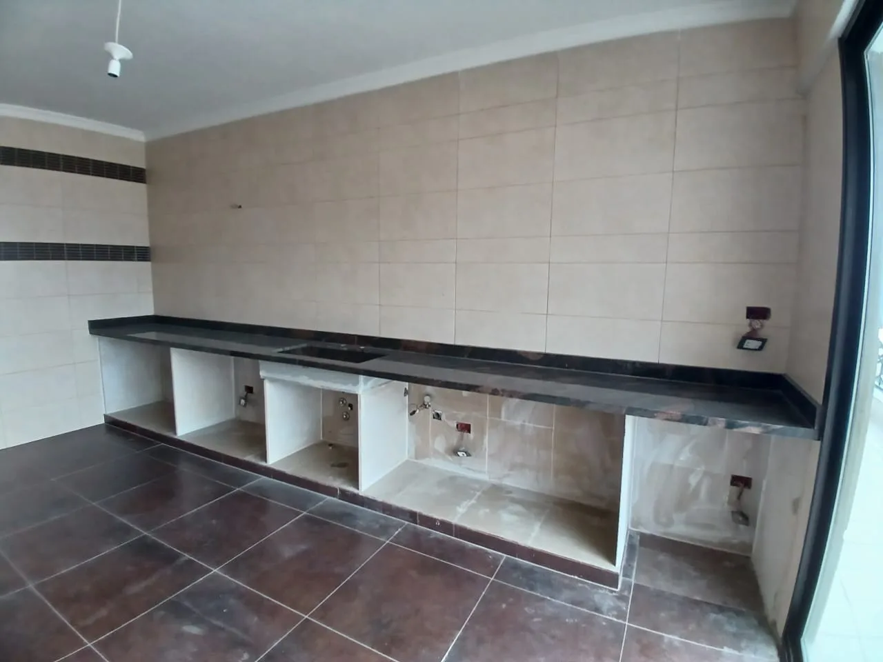 Apartment for Sale in Mazraat Yachoua, Lebanon — الصورة 8
