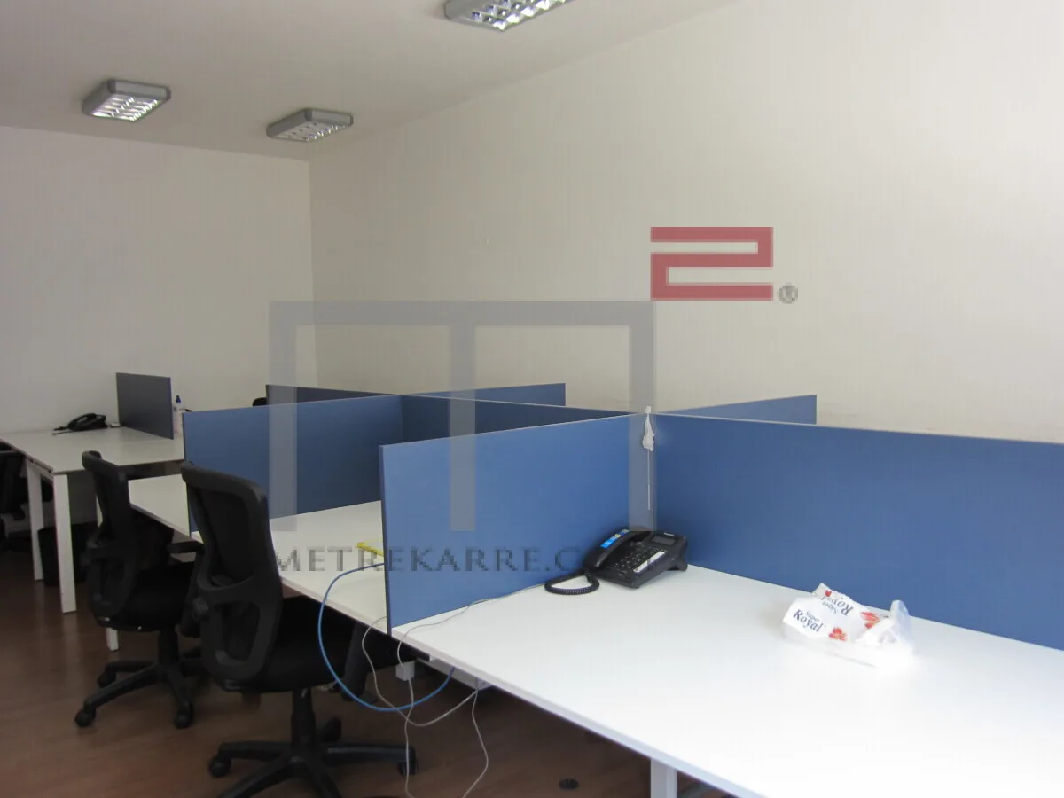 Office for Rent in Achrafieh — الصورة 2