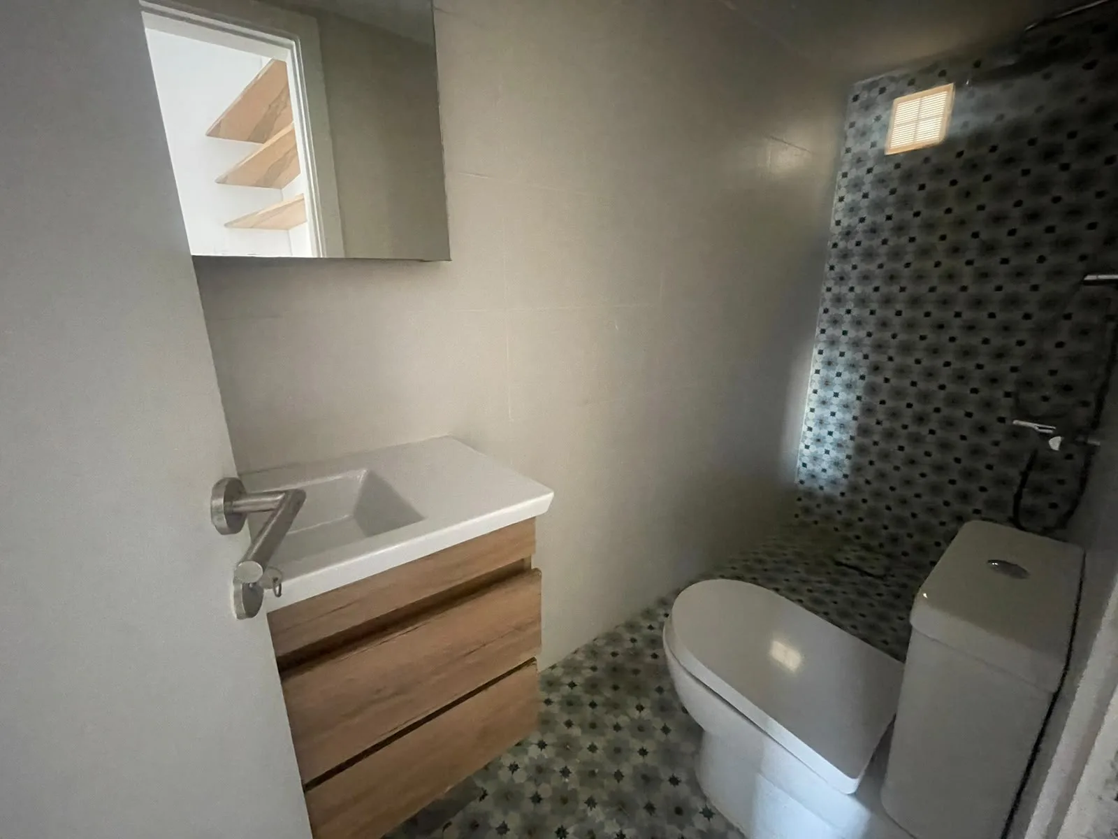Apartment for Rent in Achrafieh — الصورة 10
