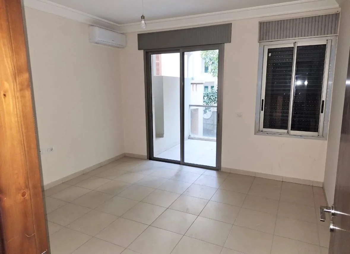 Apartment for Sale in Gemmayzeh — الصورة 3