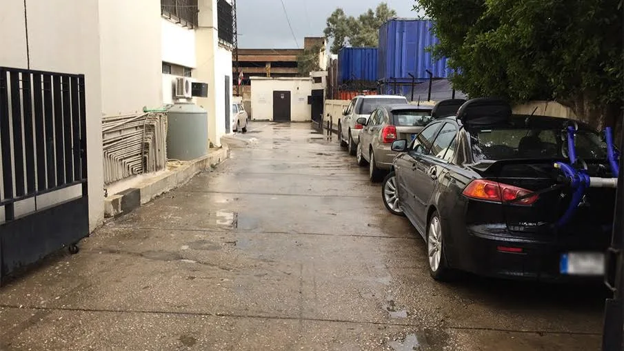 Office for Sale in Daoura — الصورة 4