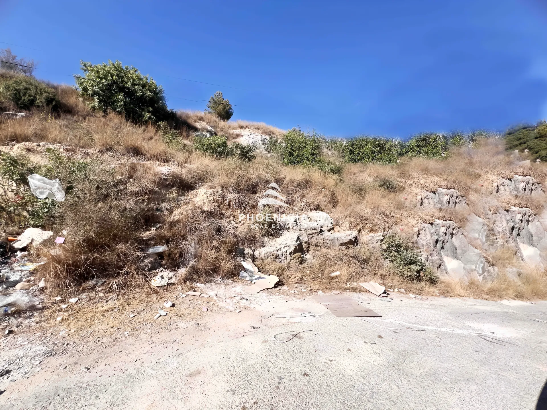 Land for Sale in Blat — الصورة 4