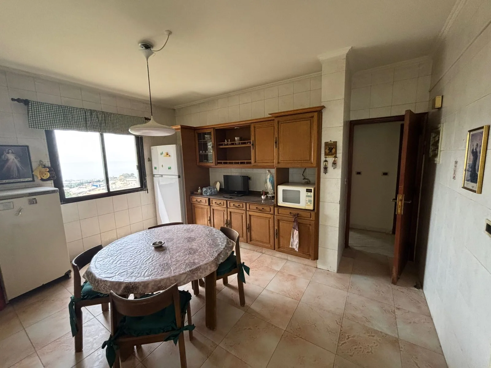 Apartment for rent in Aaoukar, Lebanon — الصورة 8