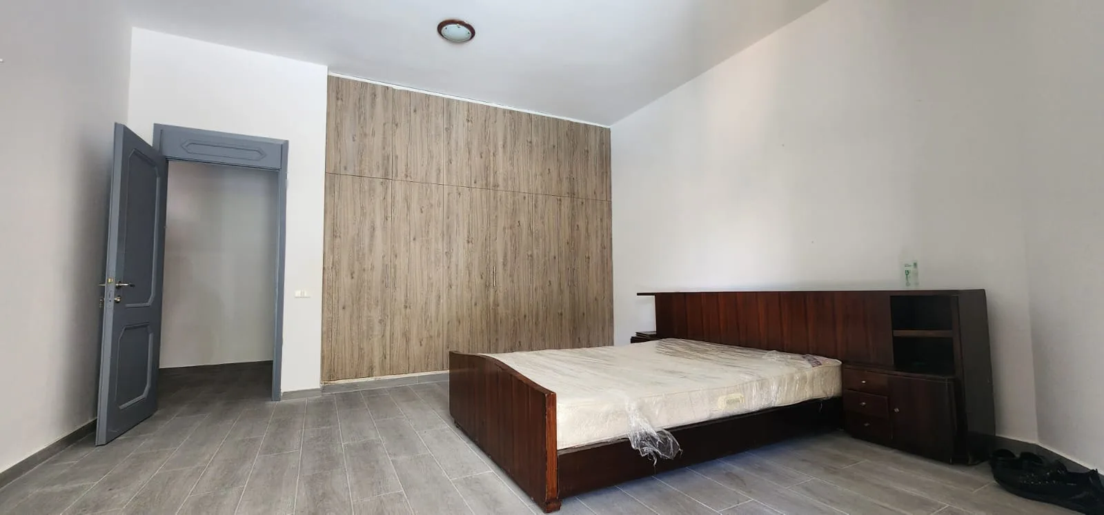 Villa for Rent in Yarzeh, Lebanon — الصورة 4