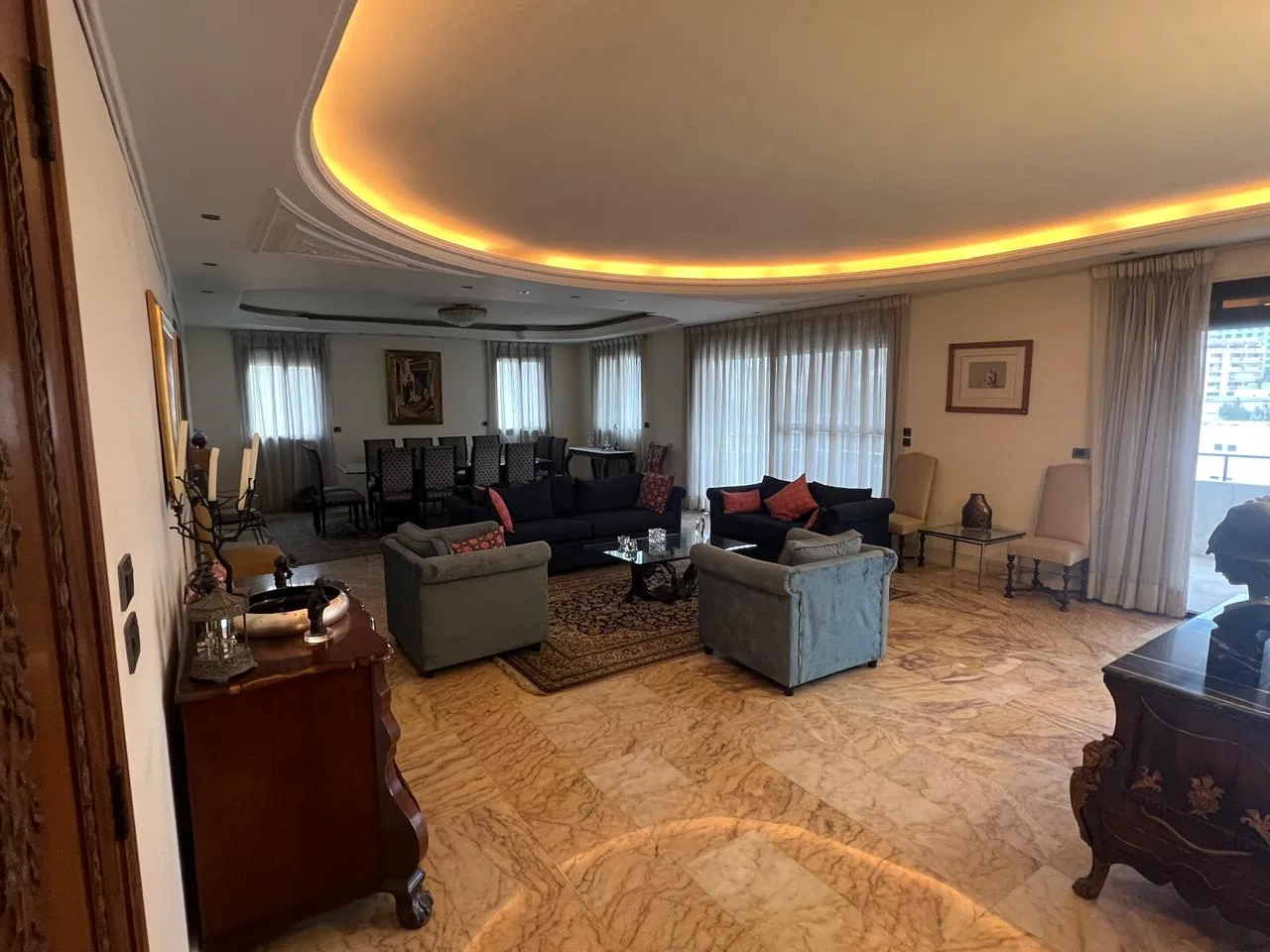 Duplex for Sale in Ramlet El Bayda, Beirut, Lebanon — الصورة 9