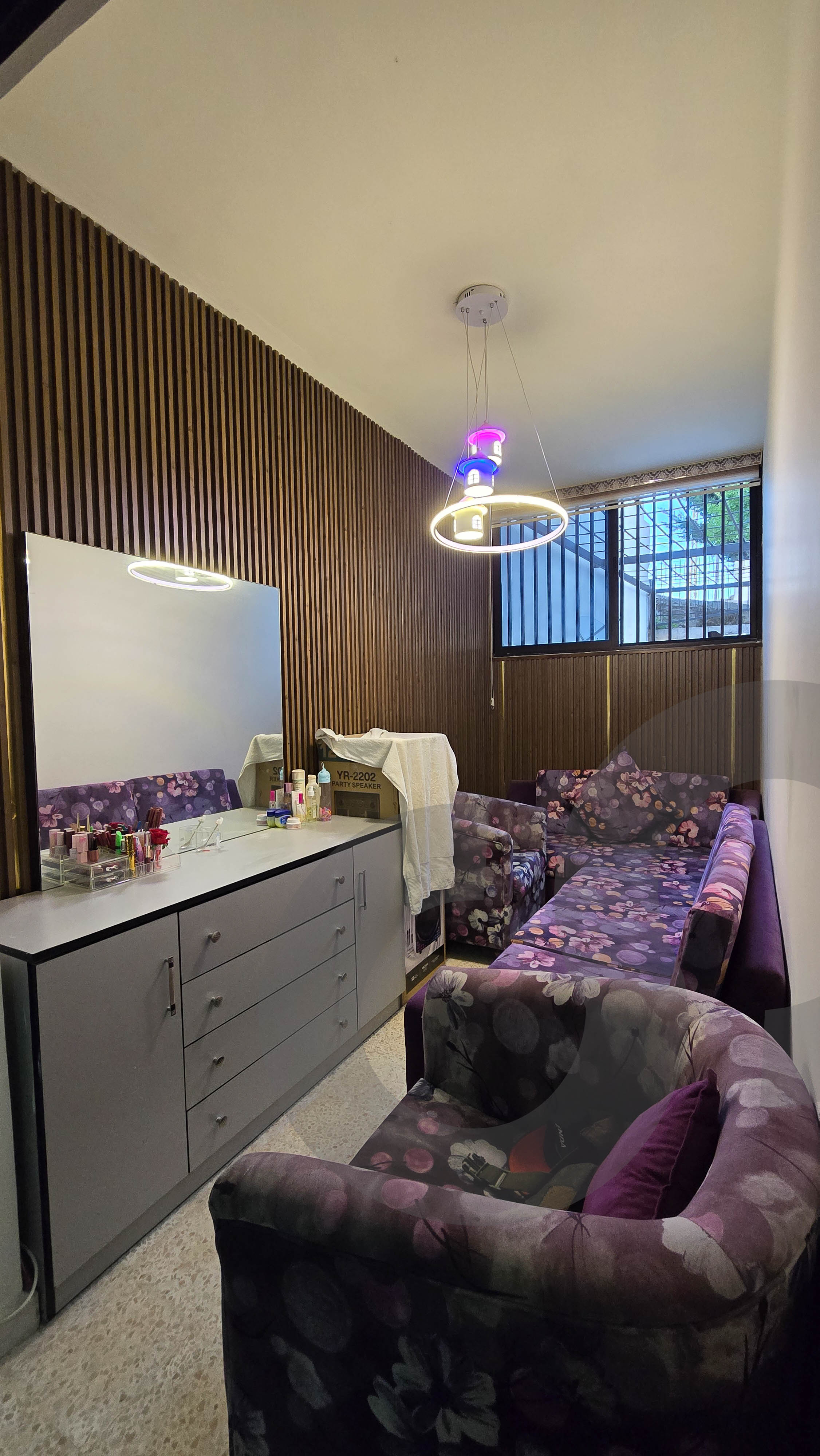 Apartment For Sale | Aley Town | Calm Neighborhood — الصورة 3