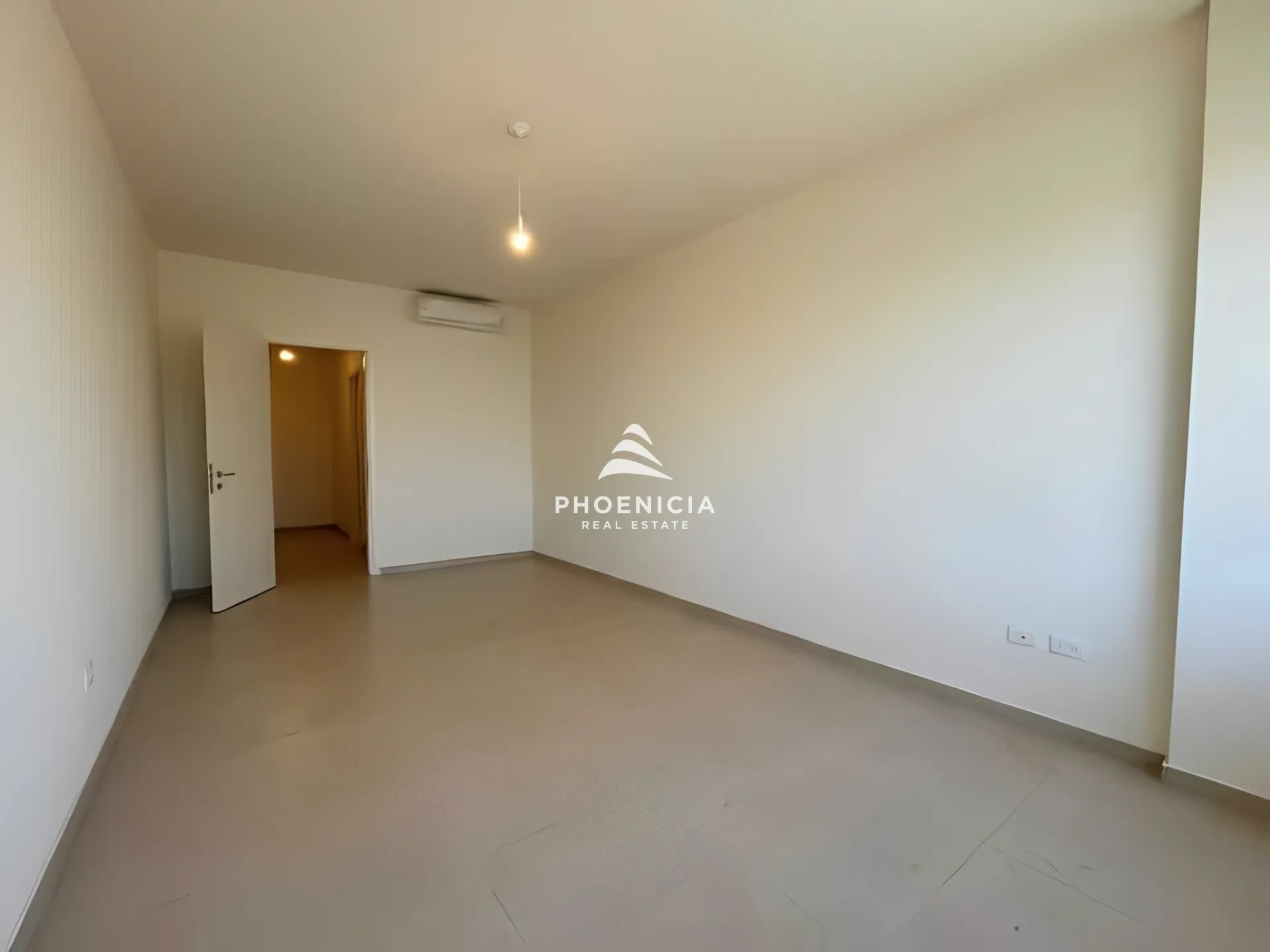 Office for rent in Byblos — الصورة 2