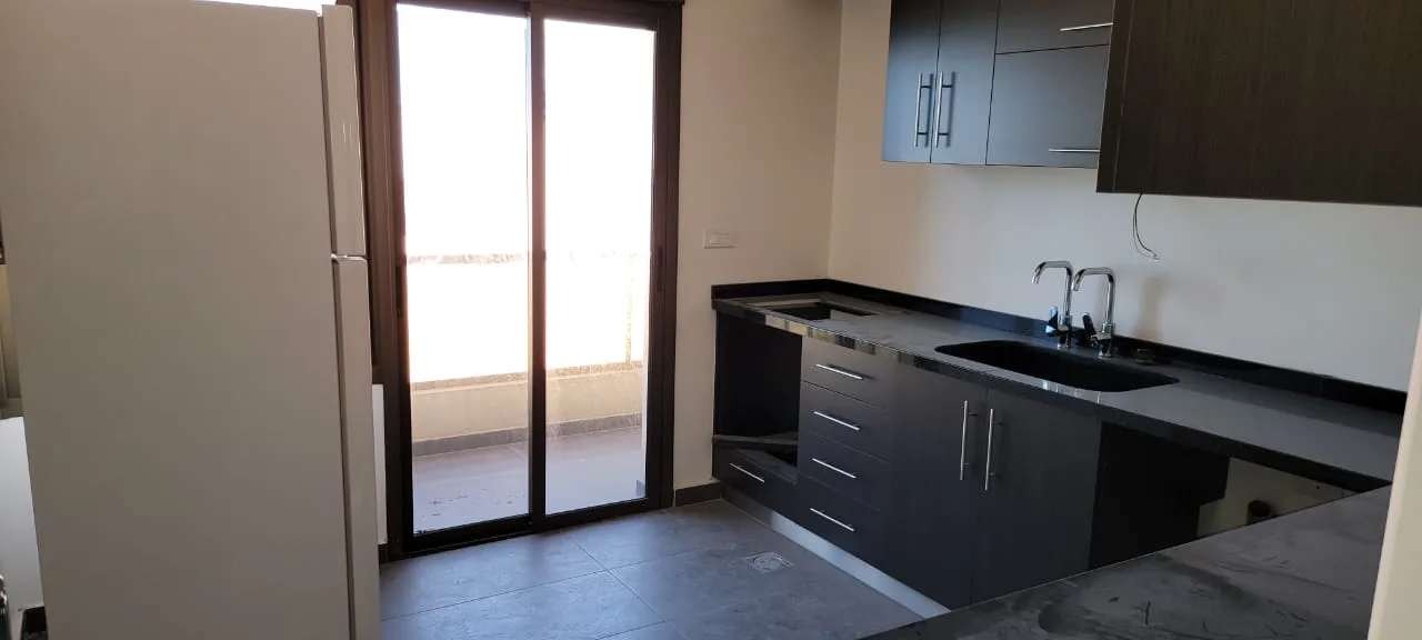 Apartment for rent in Blat, Lebanon — الصورة 4
