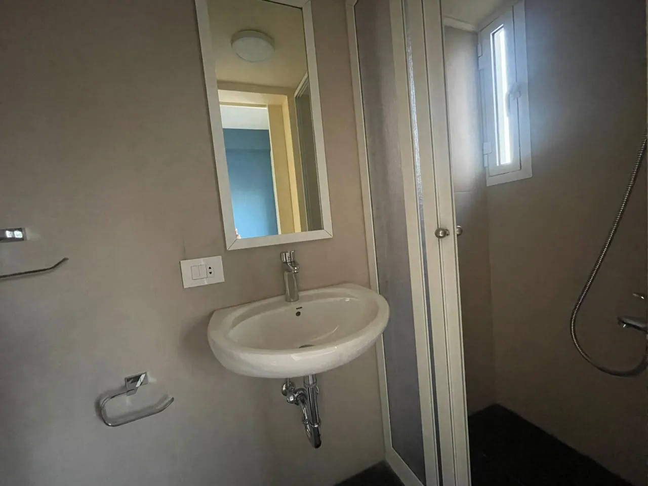 Apartment for Rent in Geitawi — photo 8