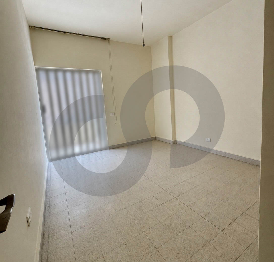 Residential or Office use/Easy highway access in Jounieh, Haret Sakher — الصورة 3