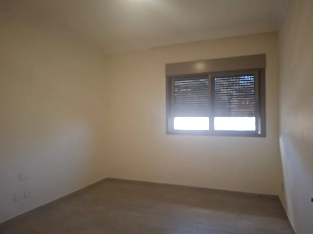Apartment for Sale in Sanayeh, Beirut, Lebanon — الصورة 6