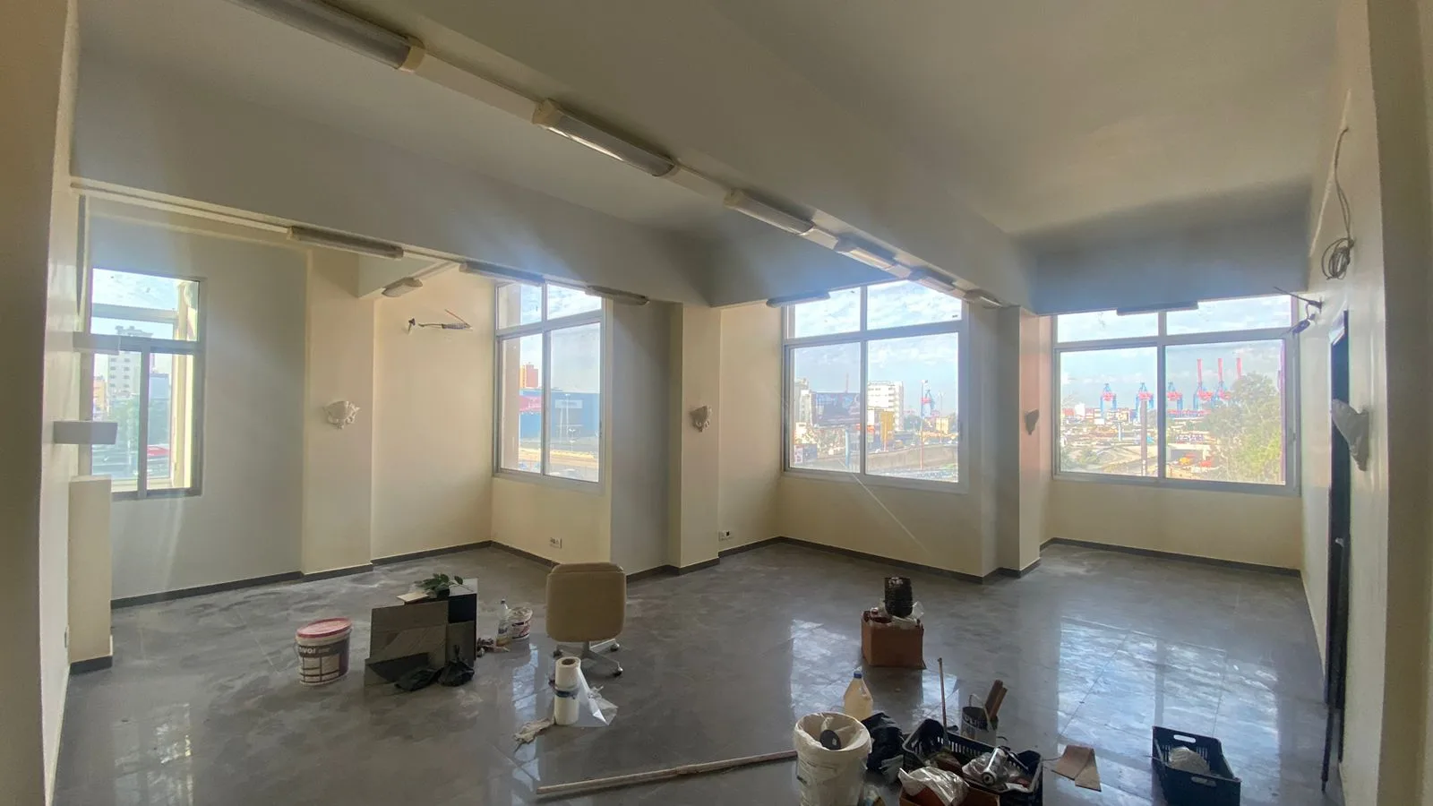 Office for rent in Bourj Hammoud — الصورة 5