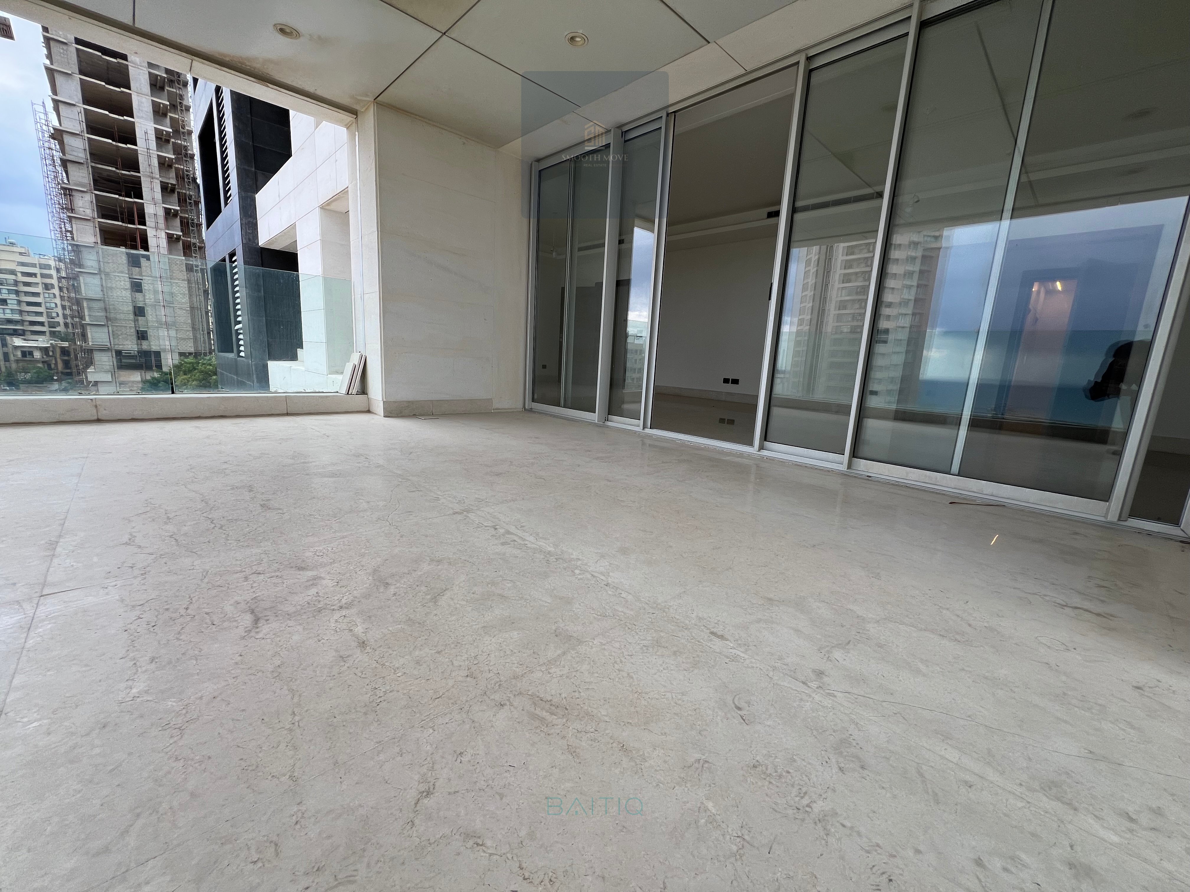 Gorgeous Seaview Apartment for sale in Rawshe — الصورة 4
