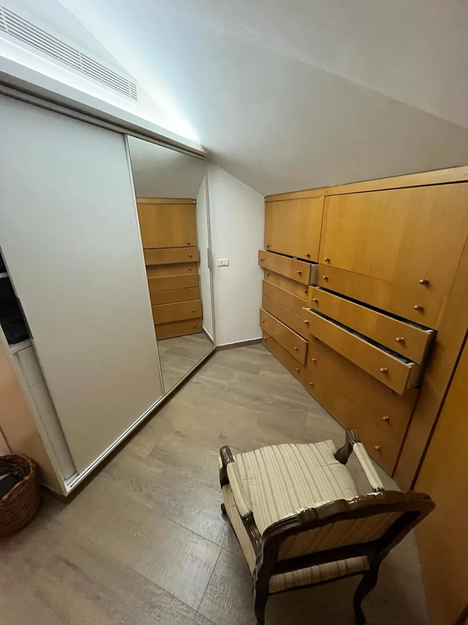 Duplex for Sale in Jal El Dib, Lebanon — الصورة 10