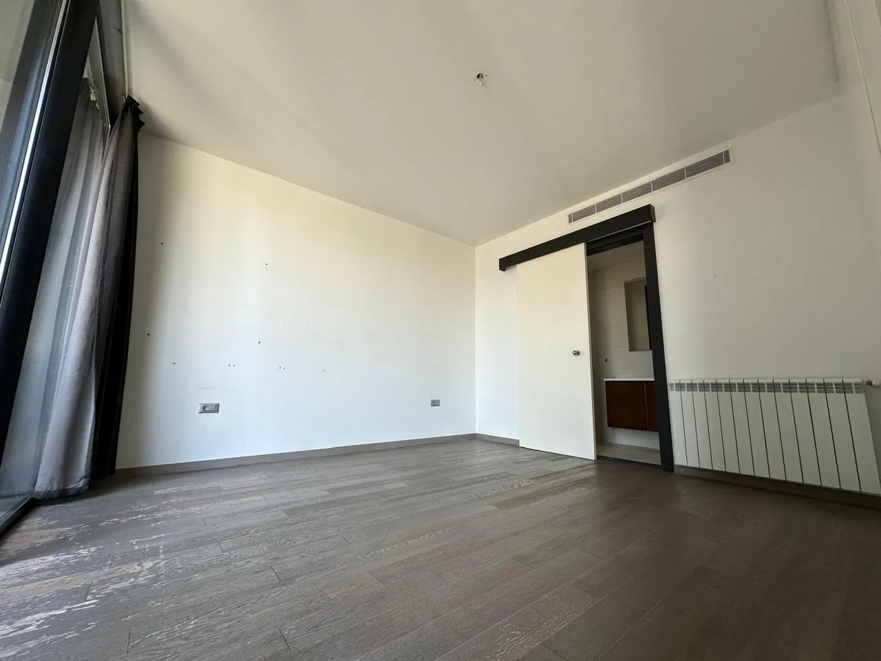 Loft for Sale in Achrafieh, Beirut, Lebanon — الصورة 5