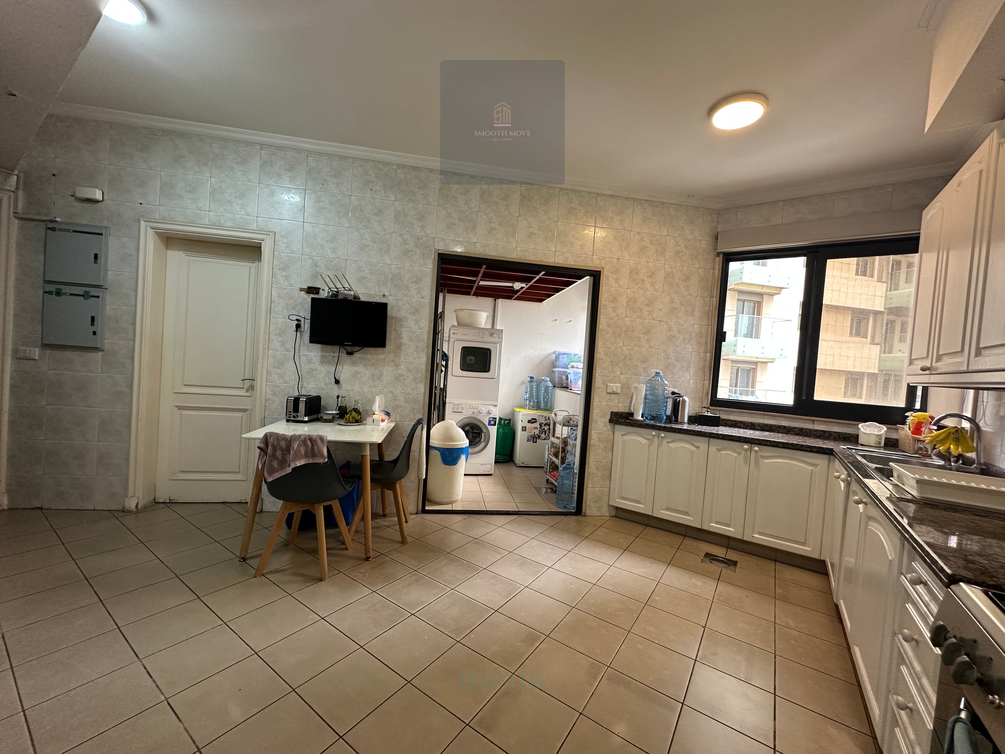 Spacious Apartment for Sale in Tallet el Khayat, Beirut — الصورة 9