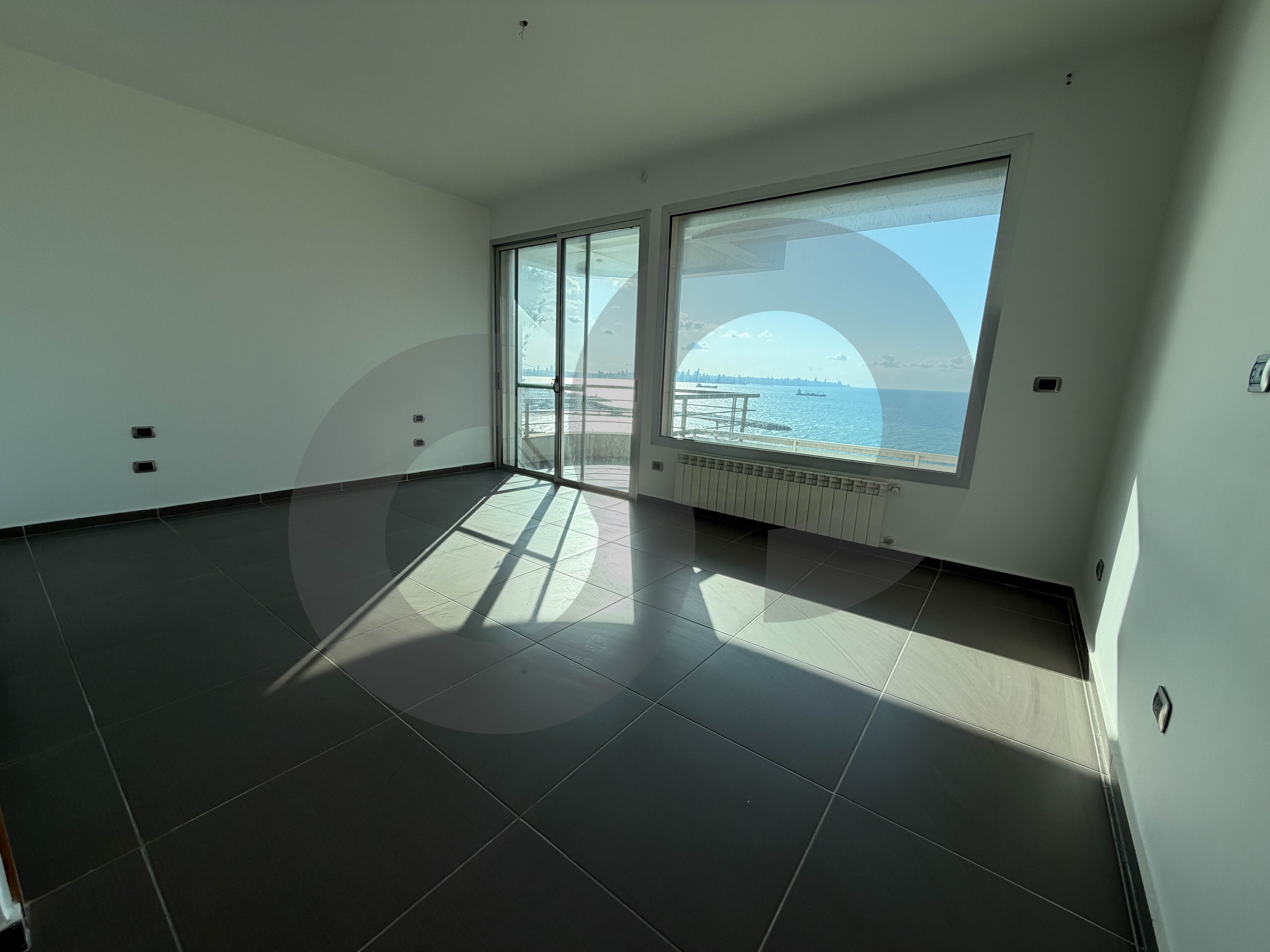 PANORAMIC SEA VIEW - DREAM HOME IN DBAYEH — الصورة 3