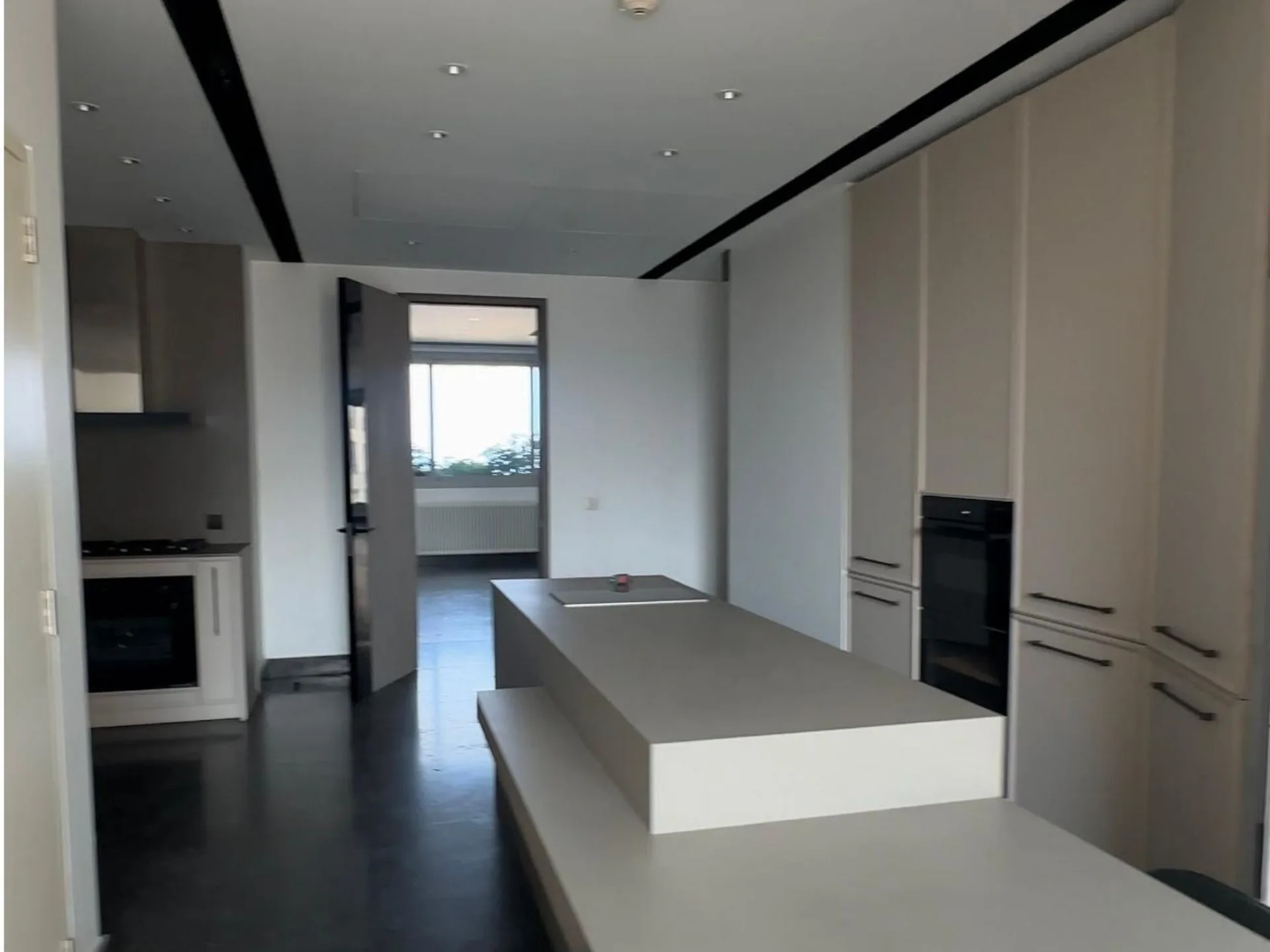 Apartment for sale in Clemenceau, Beirut, Lebanon — الصورة 5
