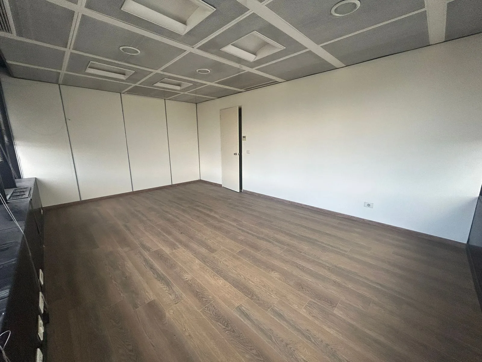Office for rent in Hamra, Beirut, Lebanon