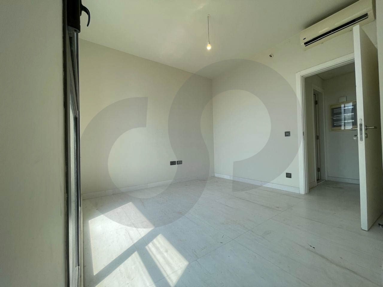 Apartment For Sale/Prime location/Very well maintained Building/Open View/ACHRAFIEH-BEIRUT — الصورة 2