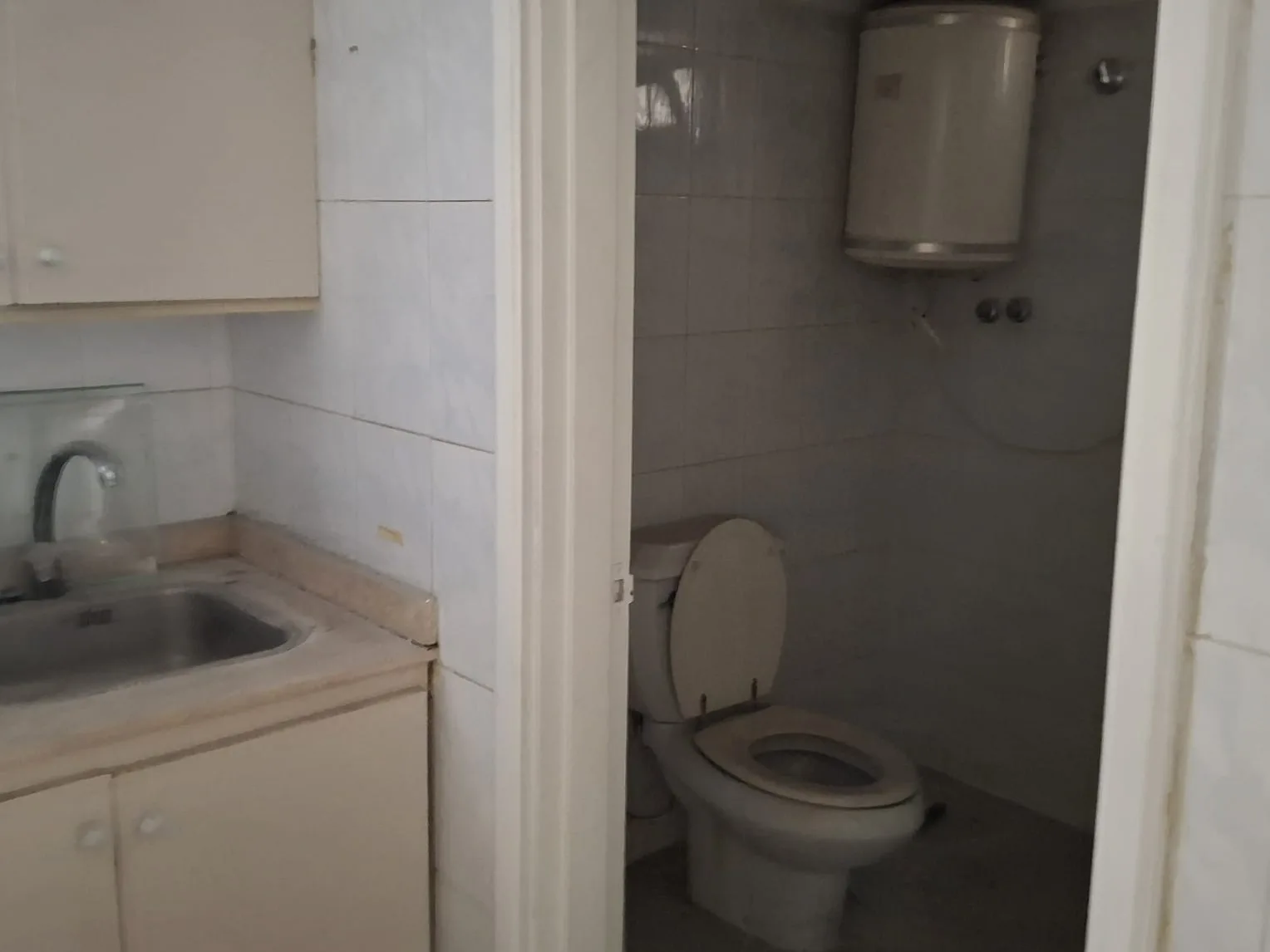 Office for sale in Saifi Village — الصورة 7