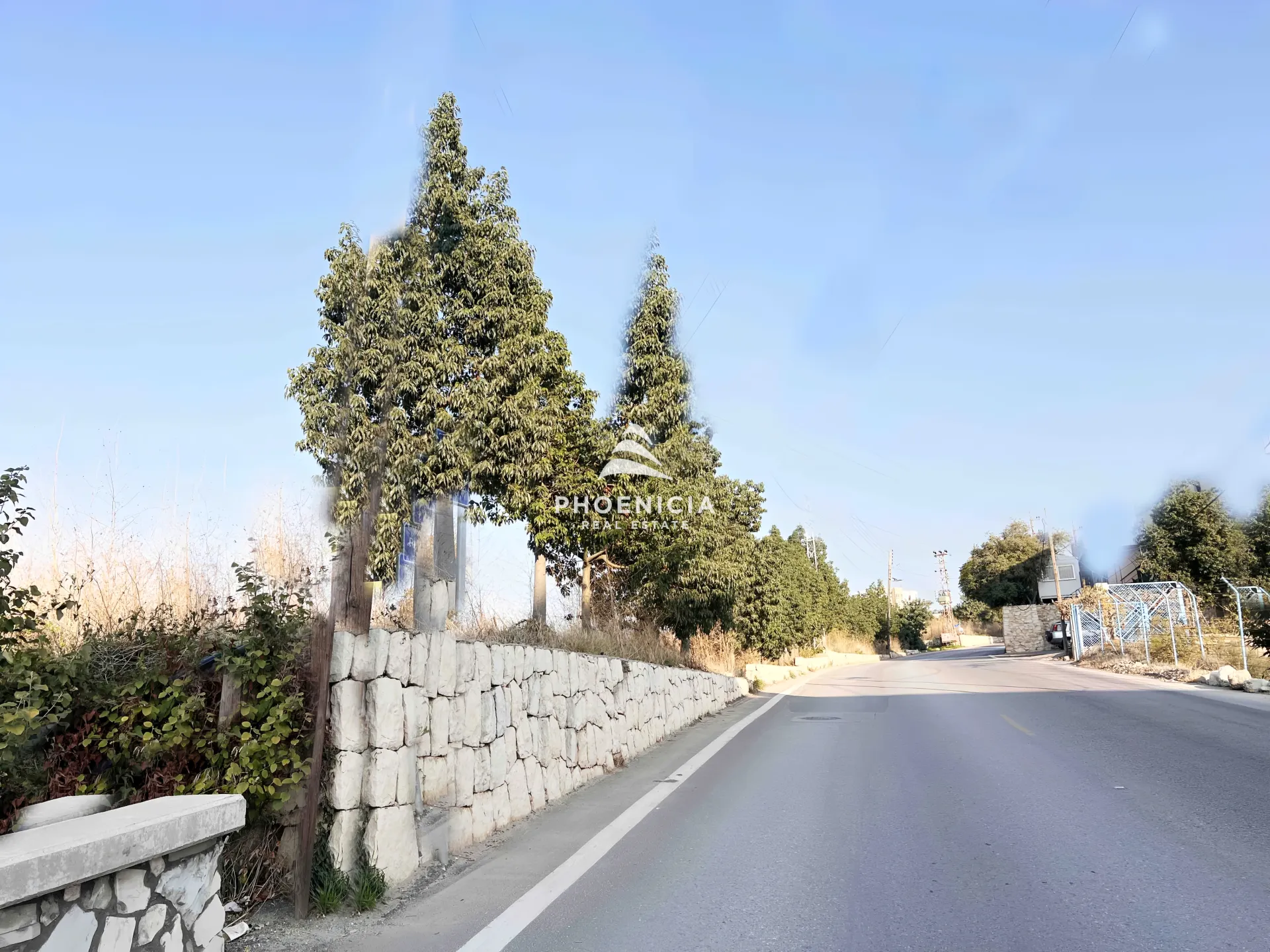 Land for Sale in Hosrayel — الصورة 2