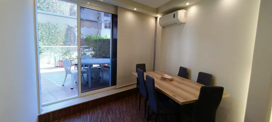 Chalet for Sale in Tabarja — الصورة 5