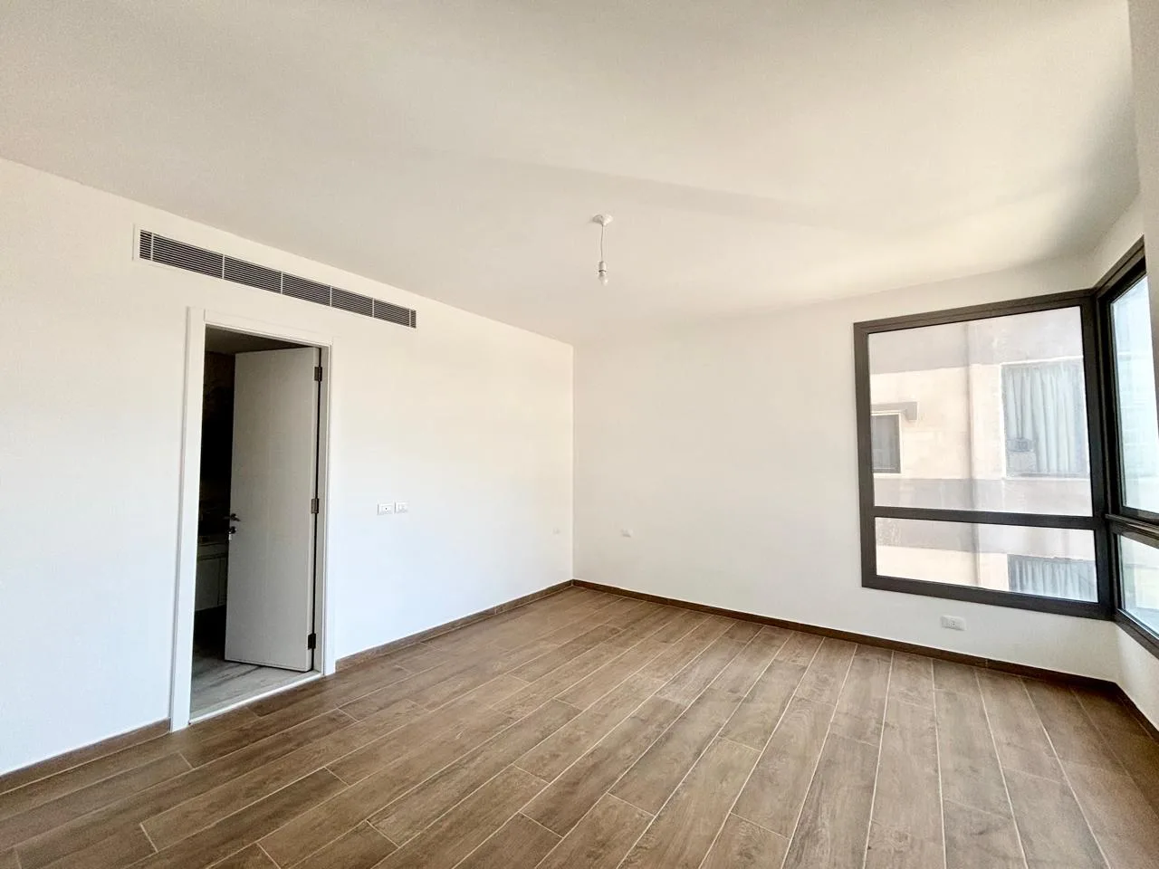 Apartment for Sale in Badaro, Beirut, Lebanon — الصورة 6