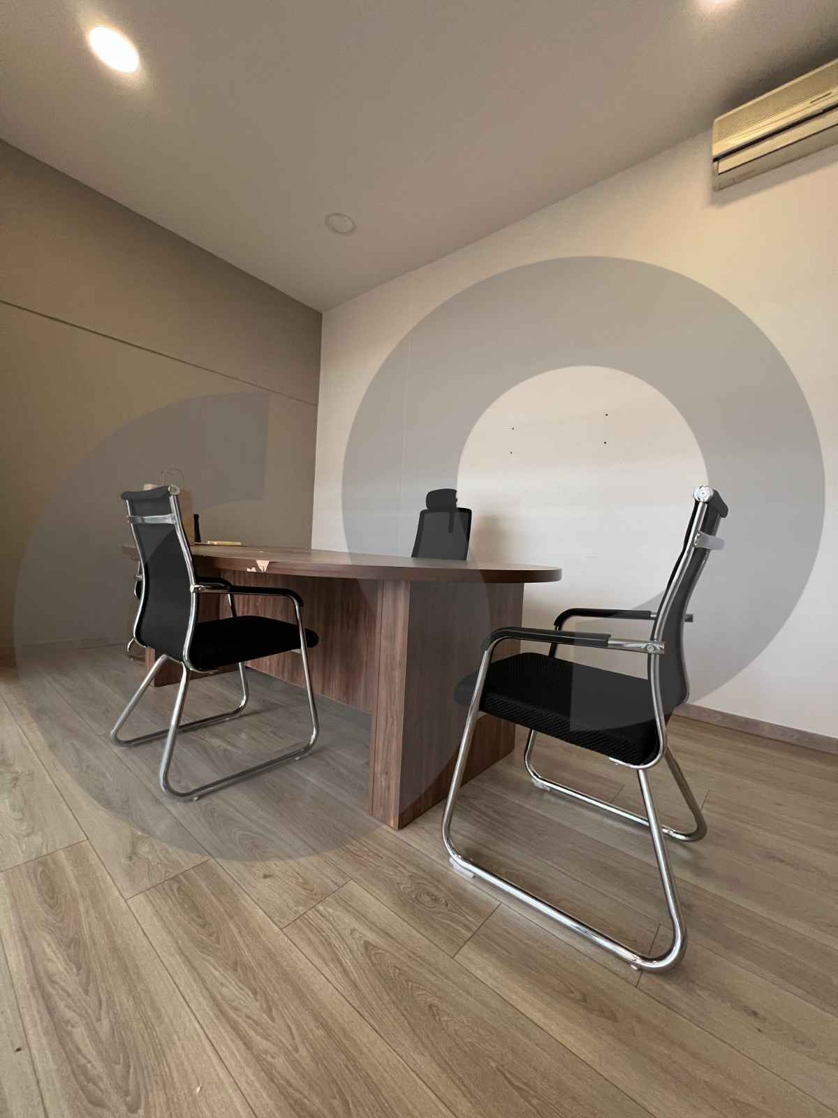 Commercial office/rent/3 parking/Jal El Dib — الصورة 3