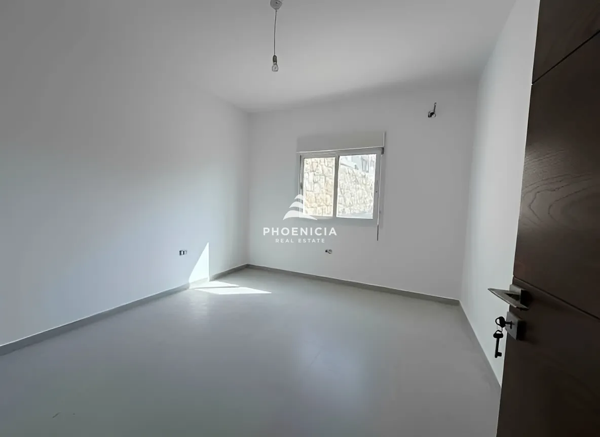 Apartment for Sale in Hosrayel — الصورة 7