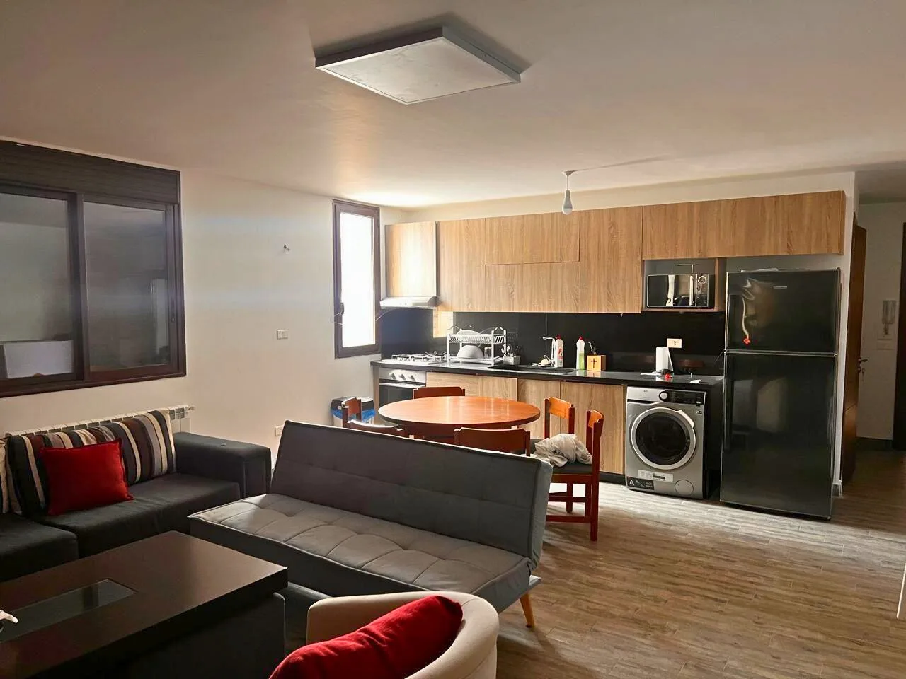 Chalet for rent in Kfardebian, Lebanon — الصورة 5