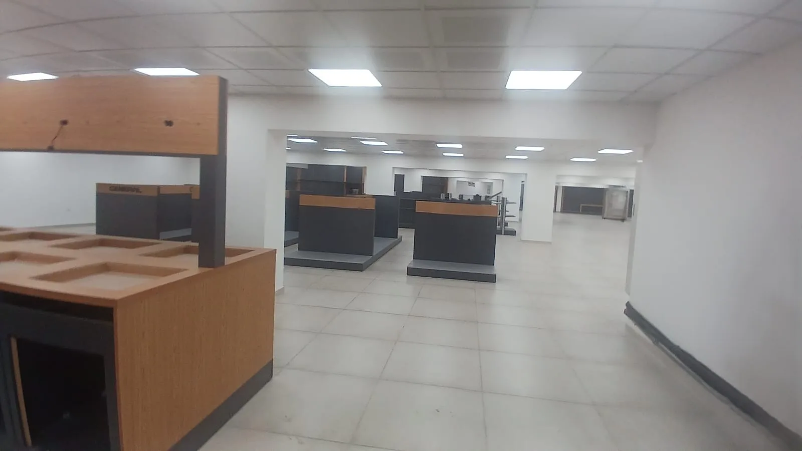 Shop for rent in Daoura