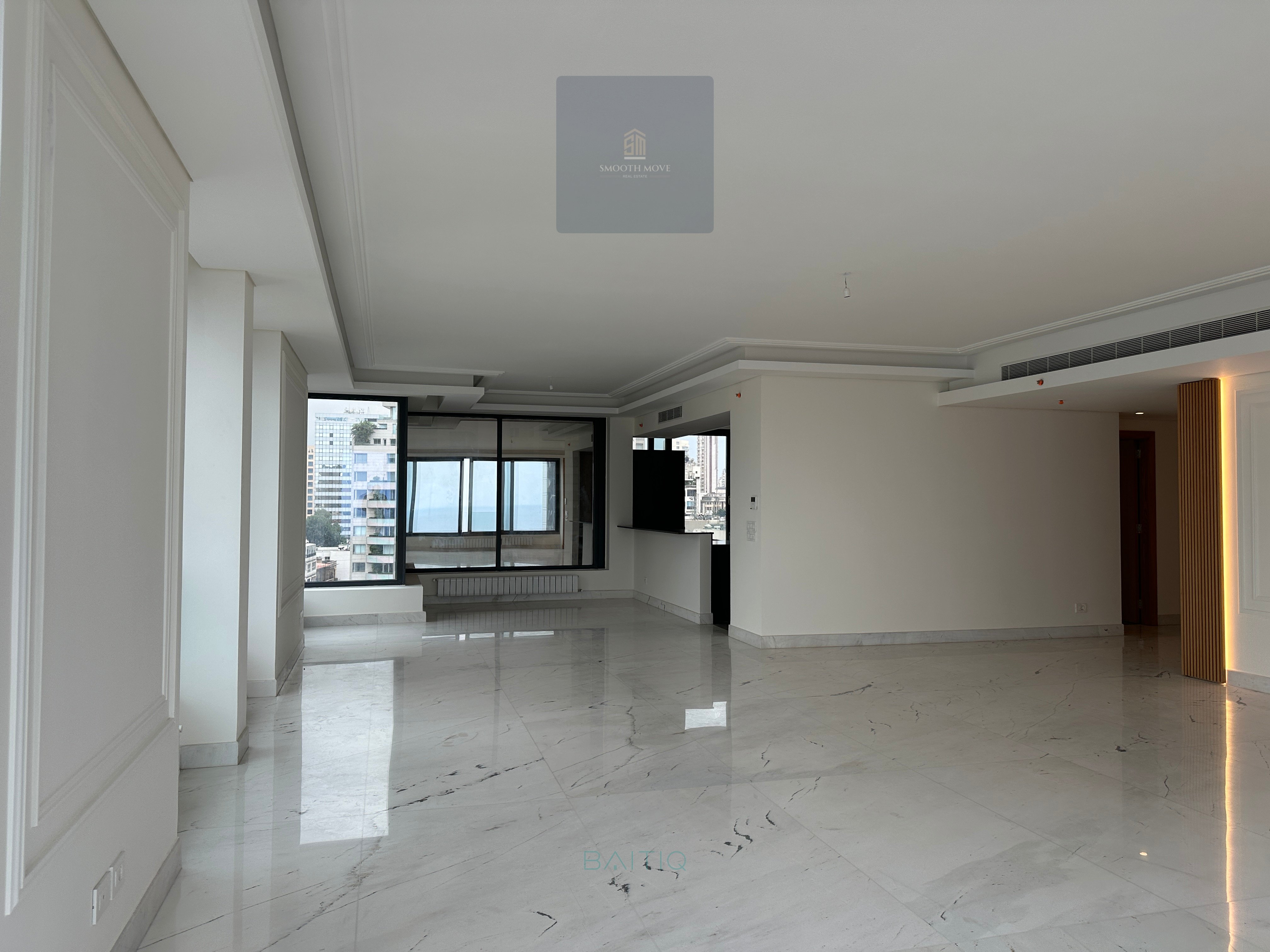 Luxury Seaview Apartment for Rent or for Sale in Ain Al Mraiseh, Beirut — الصورة 8