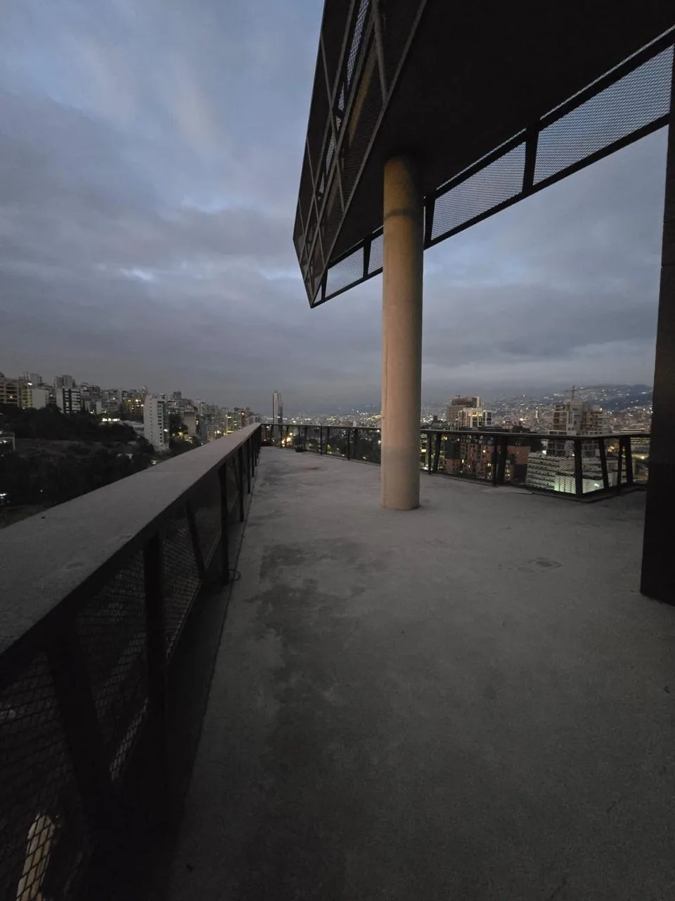 Loft for Sale in Achrafieh, Beirut, Lebanon — الصورة 6