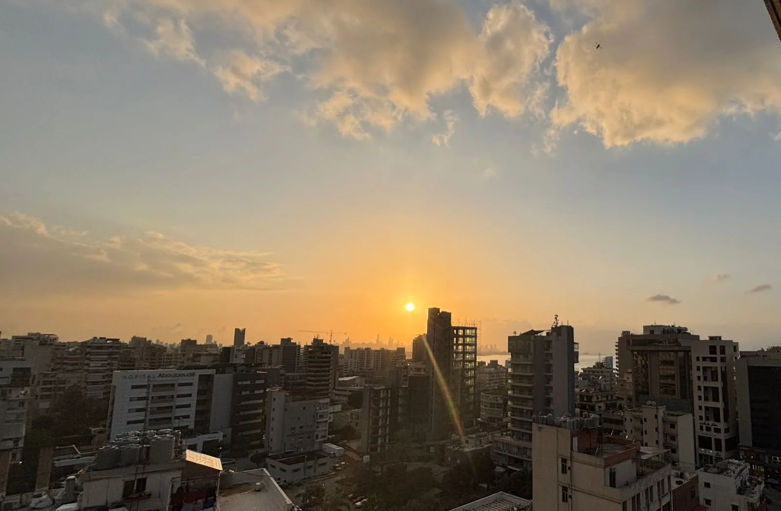 Apartment for sale in Jal El Dib, Lebanon — الصورة 2