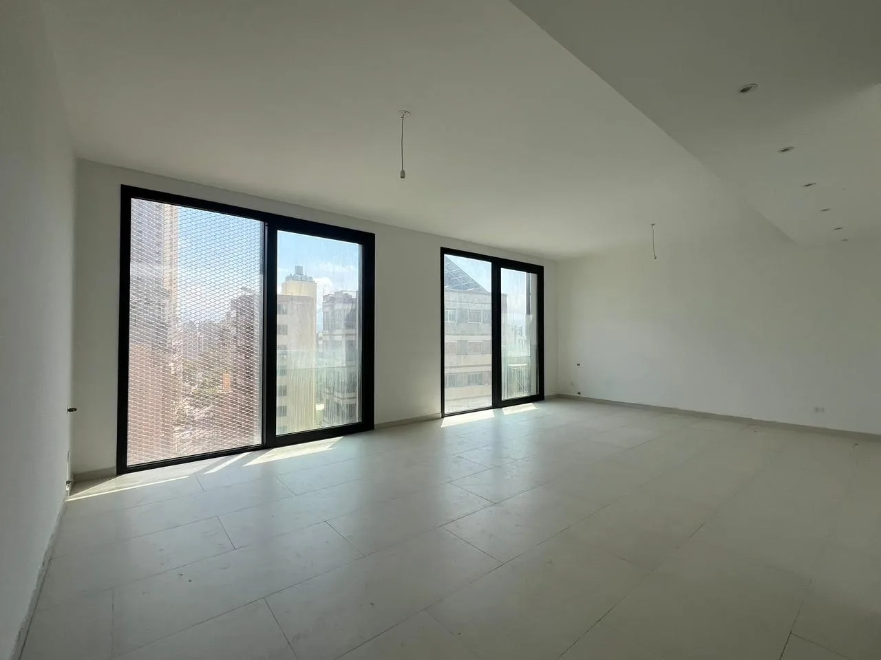 Apartment for Sale in Achrafieh — الصورة 1