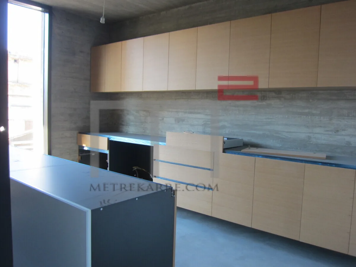 Duplex for Sale in Achrafieh — الصورة 2