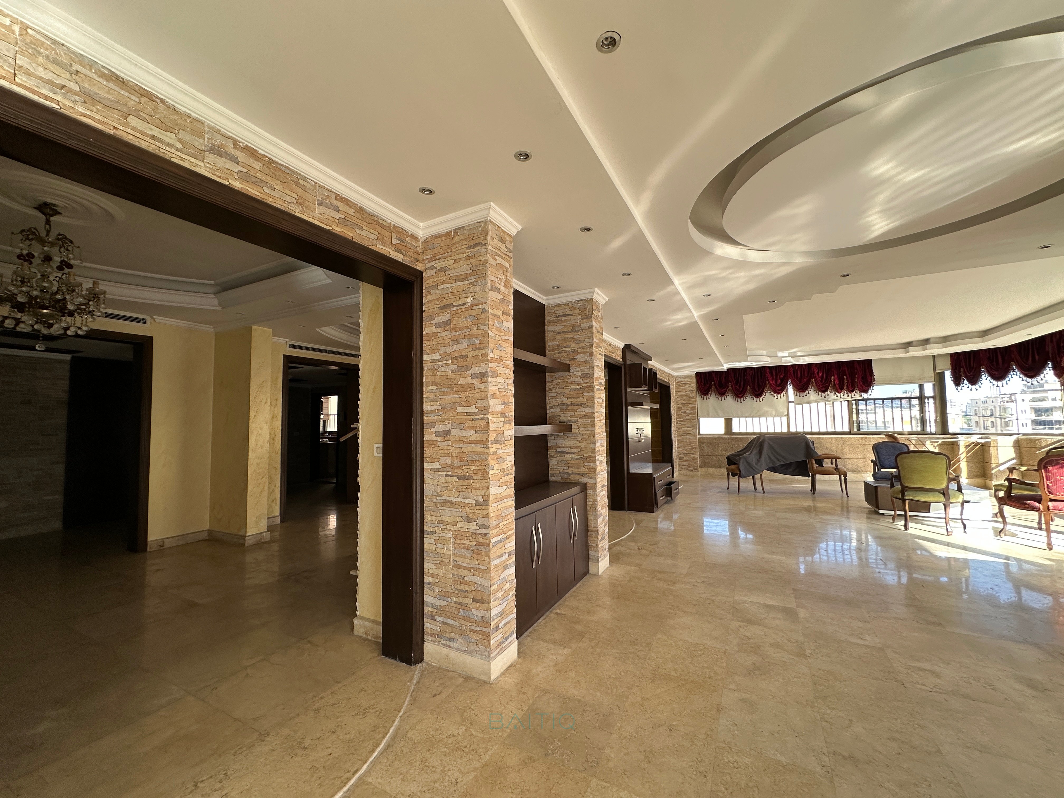 Huge Apartment for Sale in Jnah — الصورة 6