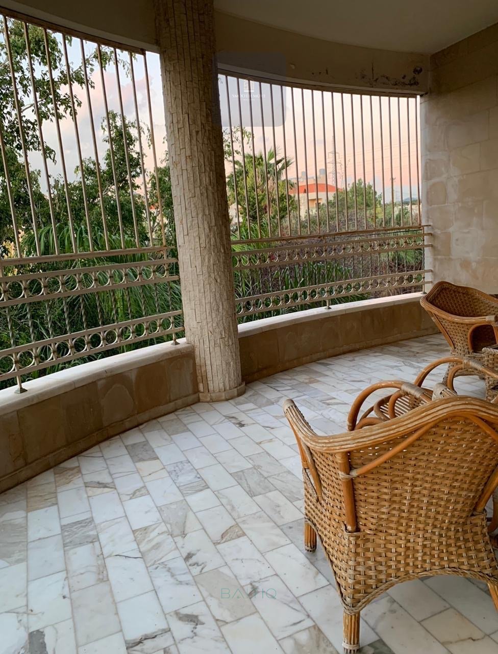 Luxurious Villa for sale in Tilal Khaldeh Aramoun — الصورة 9